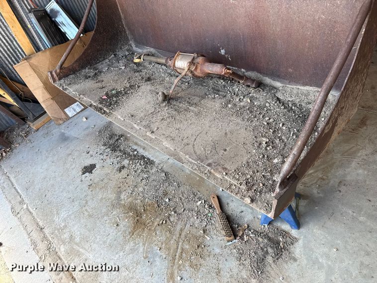 image for item DZ5276 1959 Ford 641 tractor