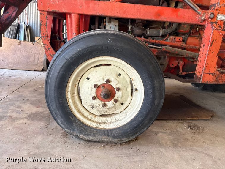 image for item DZ5276 1959 Ford 641 tractor