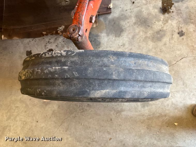 image for item DZ5276 1959 Ford 641 tractor