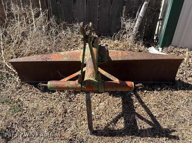 image for item DZ5276 1959 Ford 641 tractor