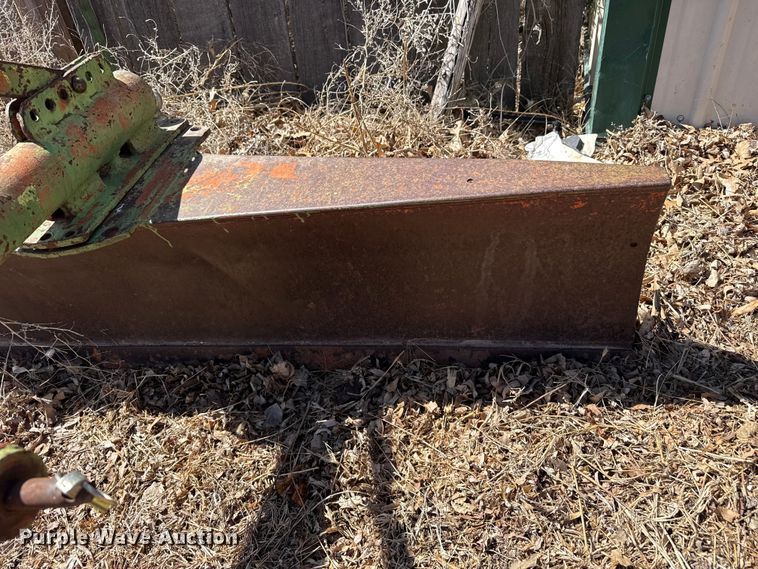 image for item DZ5276 1959 Ford 641 tractor