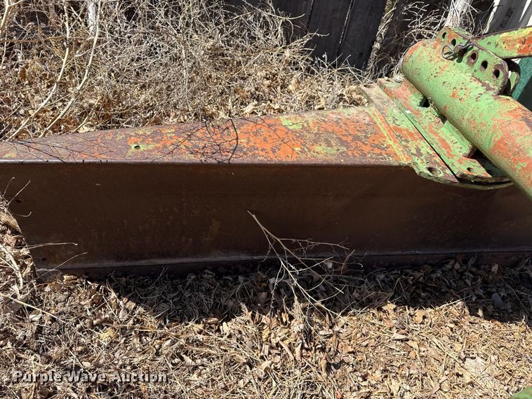 image for item DZ5276 1959 Ford 641 tractor