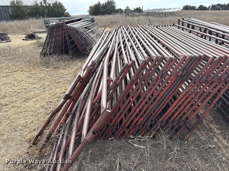 image for item DZ5299 (33) livestock panels