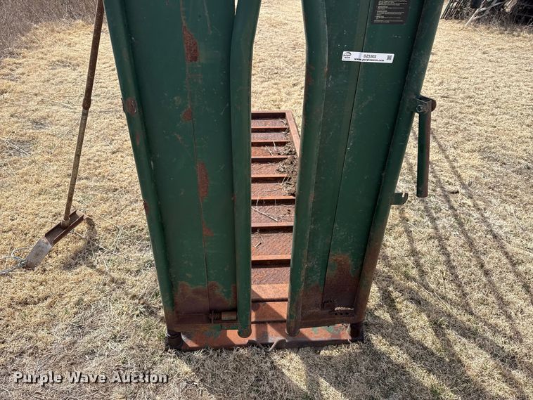 image for item DZ5303 Big Valley headgate