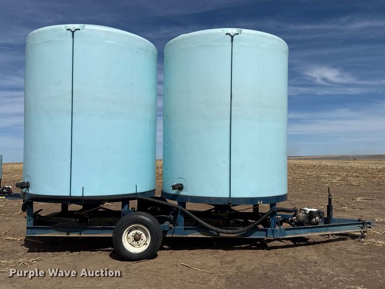 image for item DZ5304 Skiles Industries nurse tank trailer