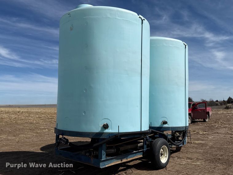 image for item DZ5304 Skiles Industries nurse tank trailer