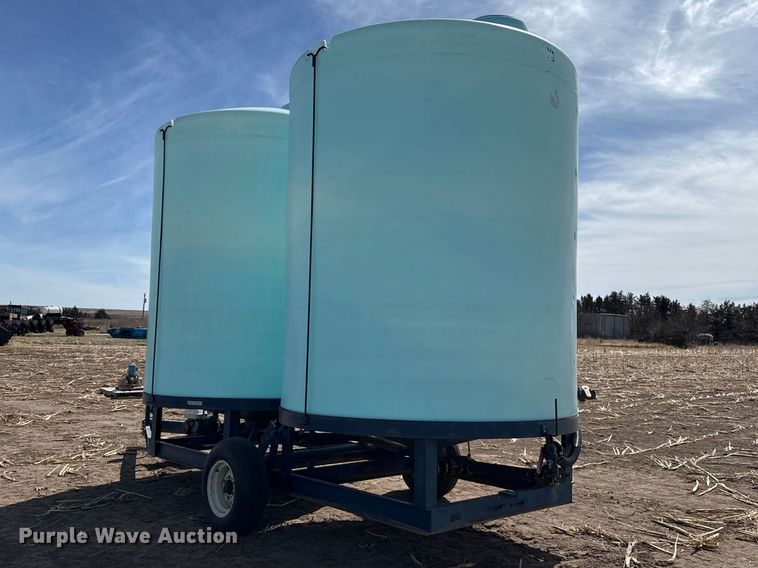 image for item DZ5304 Skiles Industries nurse tank trailer