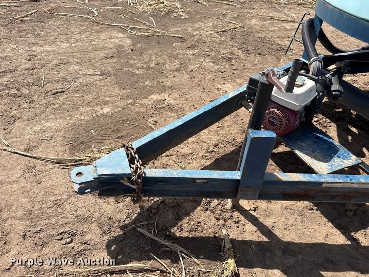 image for item DZ5304 Skiles Industries nurse tank trailer