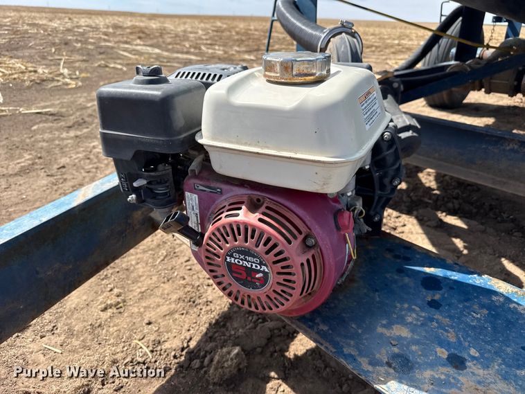 image for item DZ5304 Skiles Industries nurse tank trailer