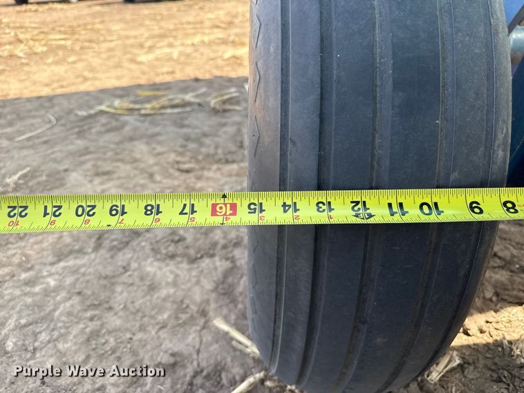 image for item DZ5304 Skiles Industries nurse tank trailer