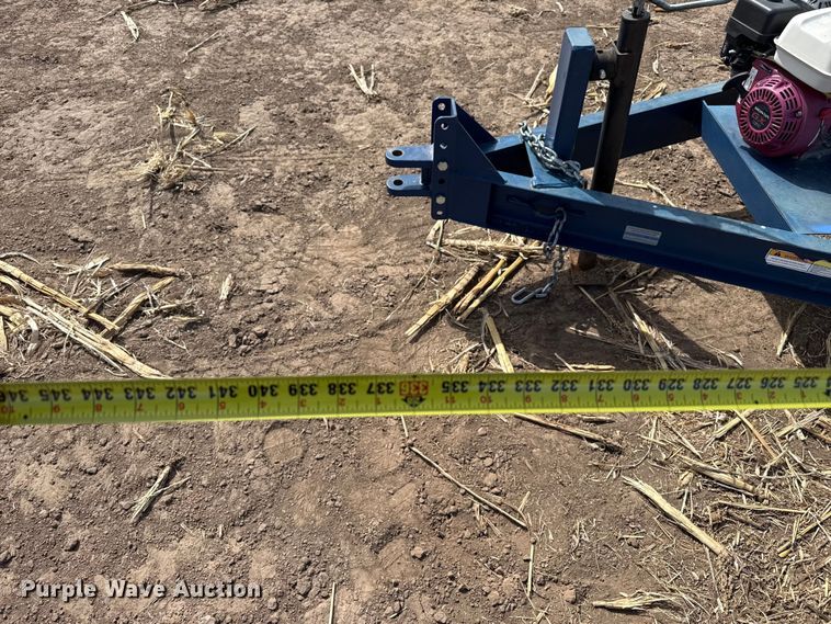 image for item DZ5305 2013 Skiles Industries nurse tank trailer