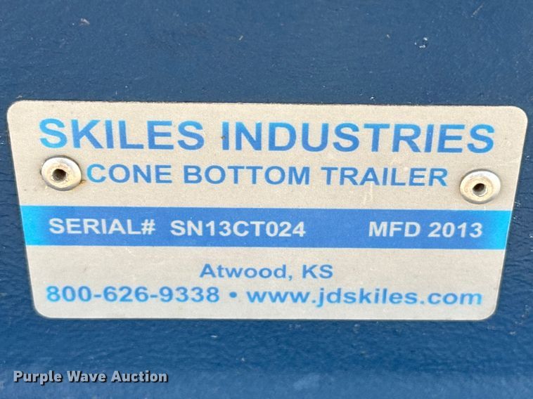 image for item DZ5305 2013 Skiles Industries nurse tank trailer