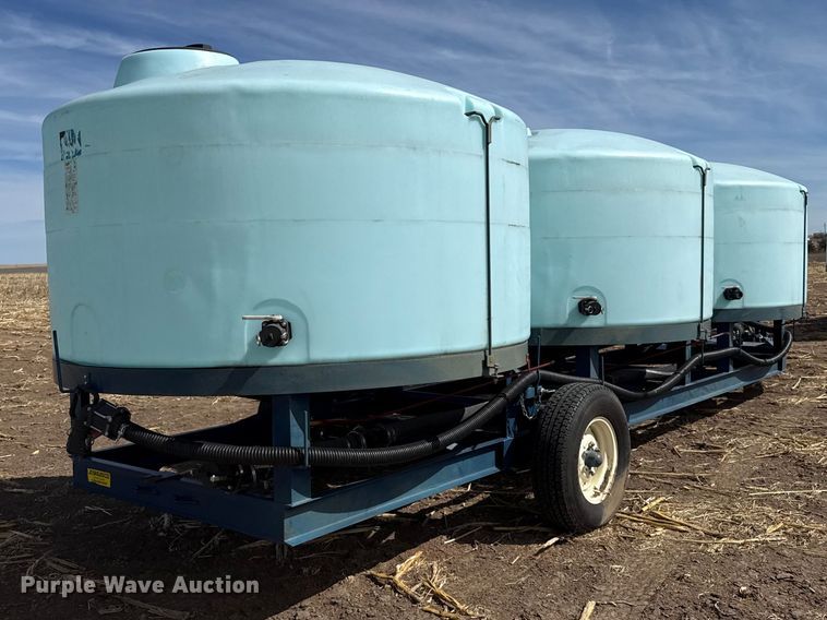 image for item DZ5306 2013 Skiles Industries nurse tank trailer