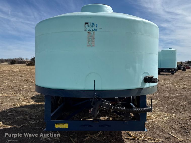 image for item DZ5306 2013 Skiles Industries nurse tank trailer