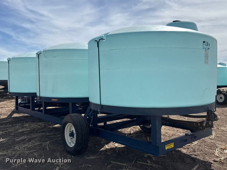 image for item DZ5306 2013 Skiles Industries nurse tank trailer