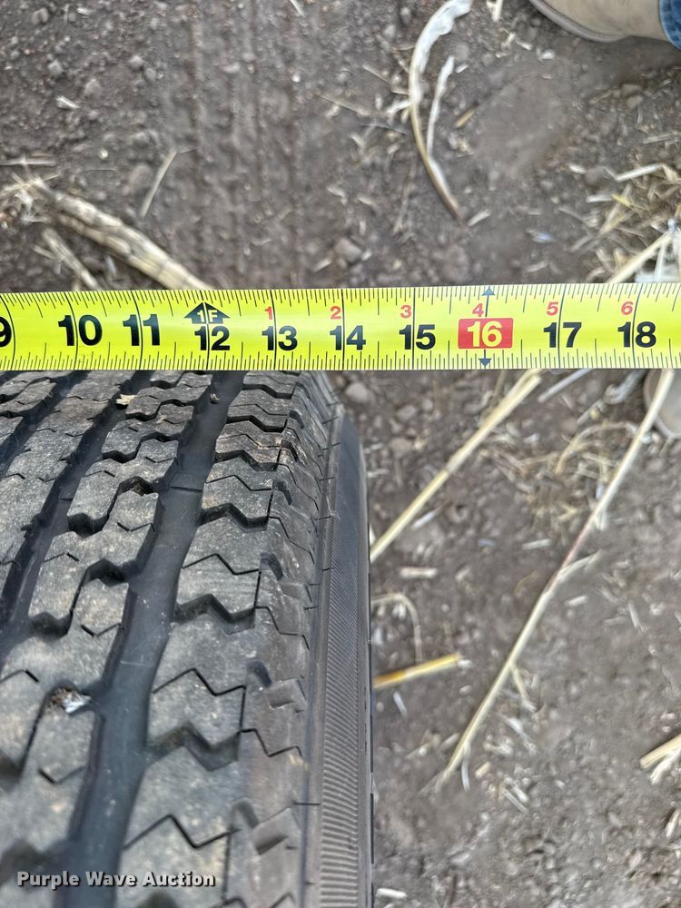 image for item DZ5306 2013 Skiles Industries nurse tank trailer