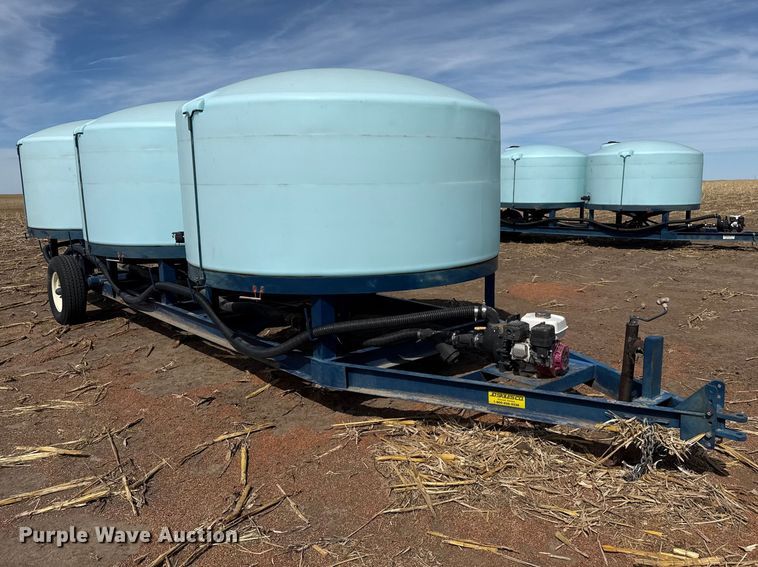 image for item DZ5307 2013 Skiles Industries nurse tank trailer