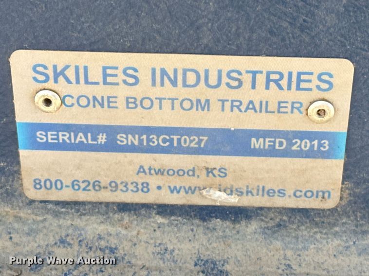 image for item DZ5307 2013 Skiles Industries nurse tank trailer