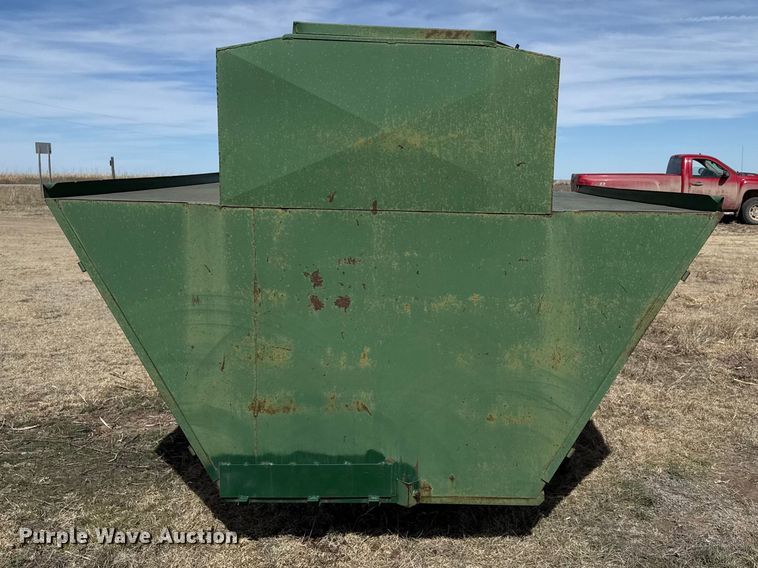 image for item DZ5310 Livestock feeders