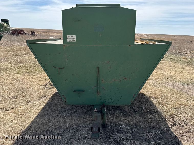 image for item DZ5310 Livestock feeders