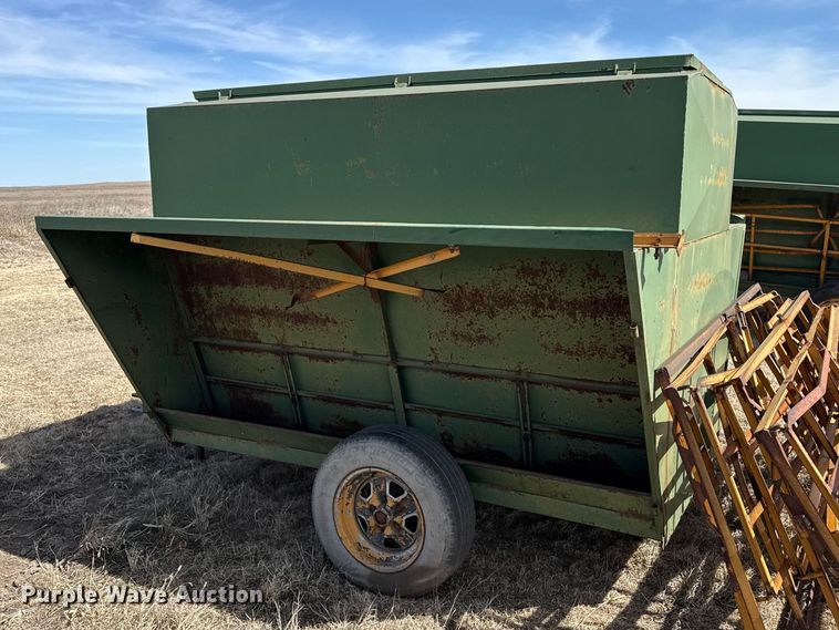 image for item DZ5310 Livestock feeders