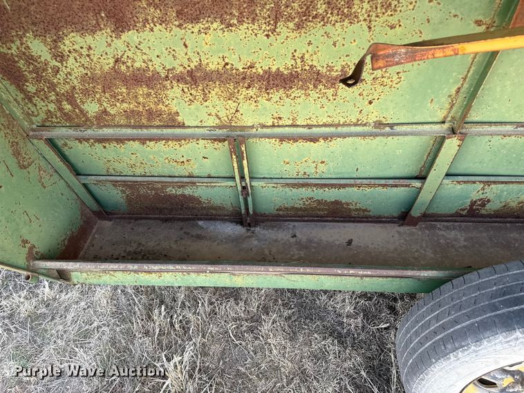 image for item DZ5310 Livestock feeders