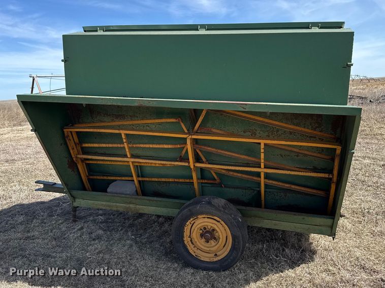 image for item DZ5310 Livestock feeders