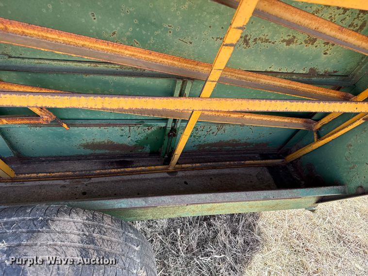 image for item DZ5310 Livestock feeders