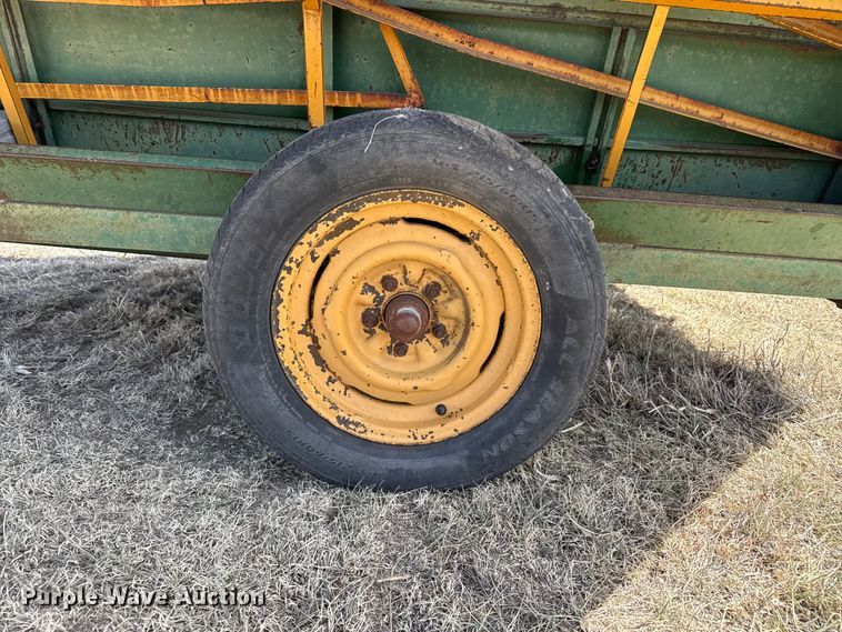 image for item DZ5310 Livestock feeders