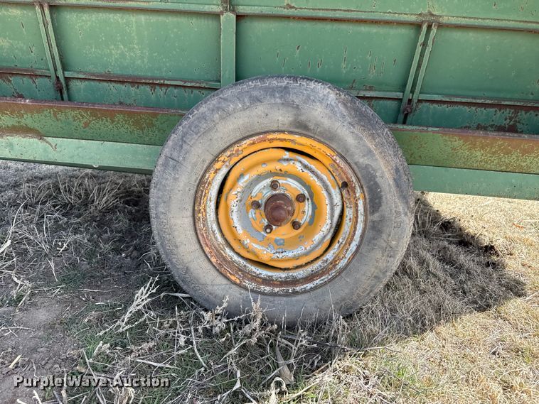 image for item DZ5310 Livestock feeders