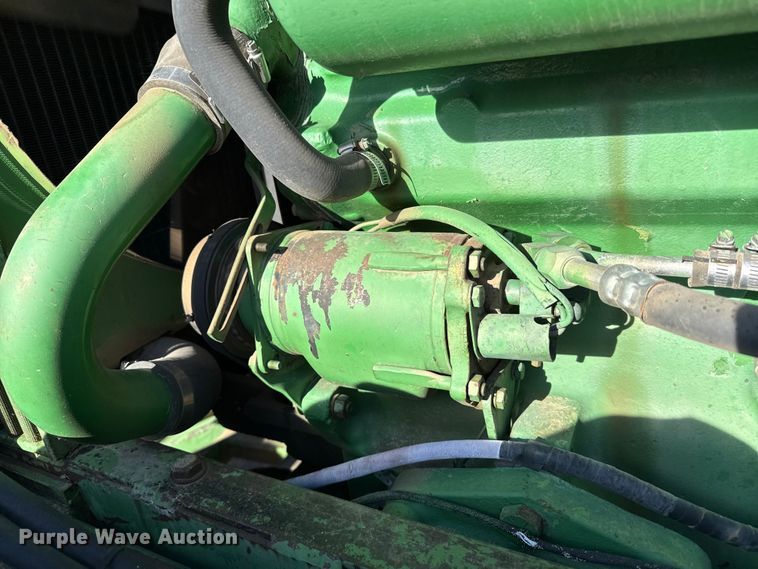 image for item DZ5311 1974 John Deere 7520 4WD tractor