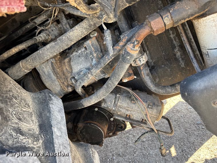 image for item DZ5312 1992 Case International 7140 MFWD tractor