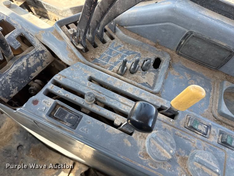 image for item DZ5312 1992 Case International 7140 MFWD tractor