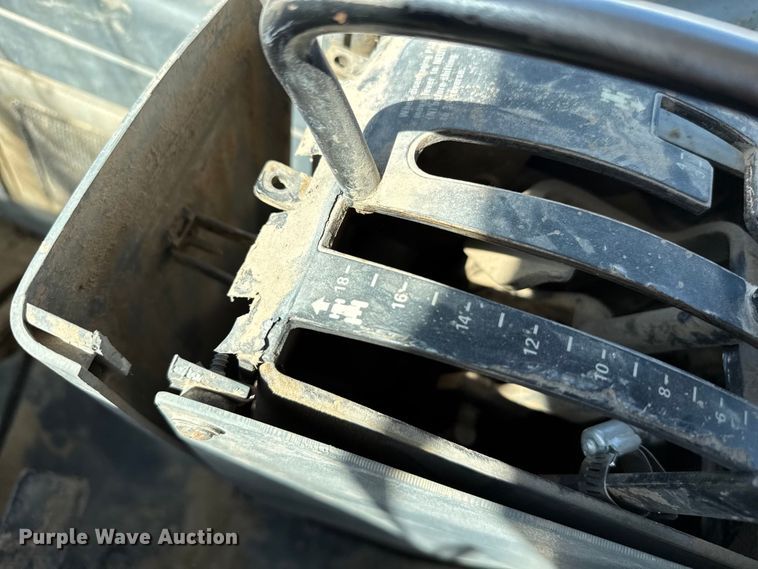 image for item DZ5312 1992 Case International 7140 MFWD tractor