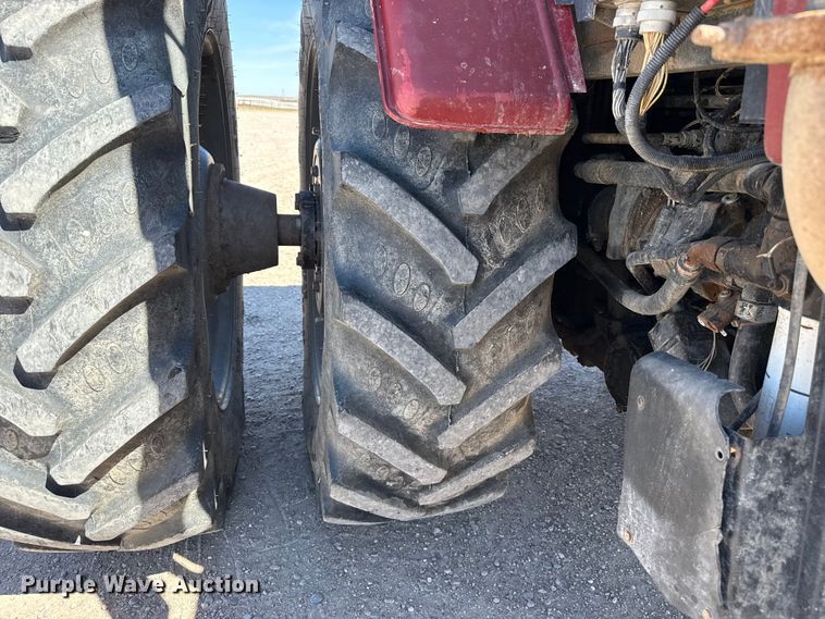 image for item DZ5312 1992 Case International 7140 MFWD tractor