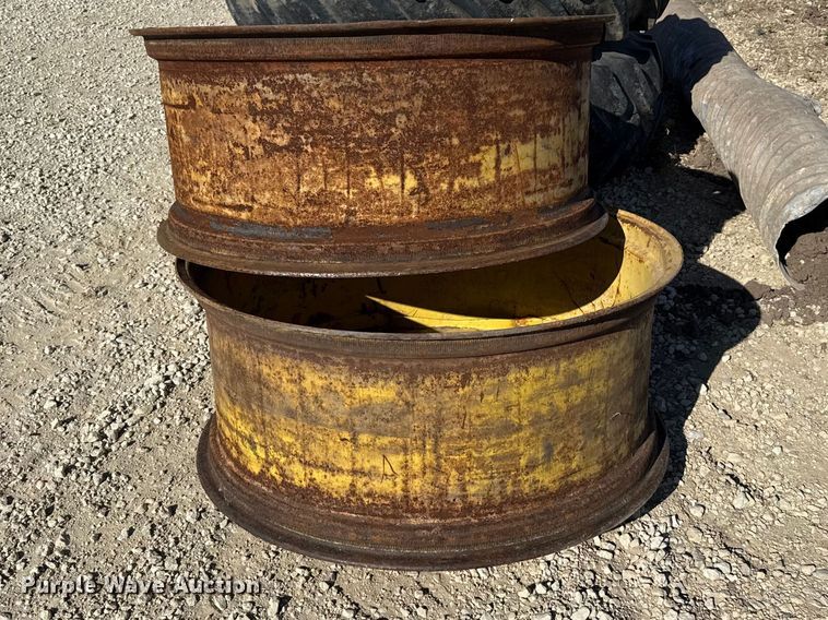 image for item DZ5320 (2) John Deere wheels