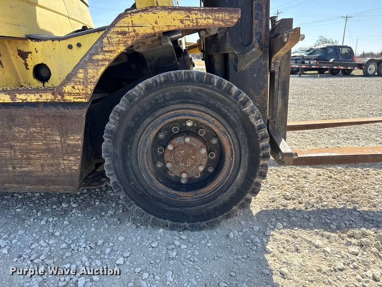 image for item DZ5321 Hyster H30XM forklift