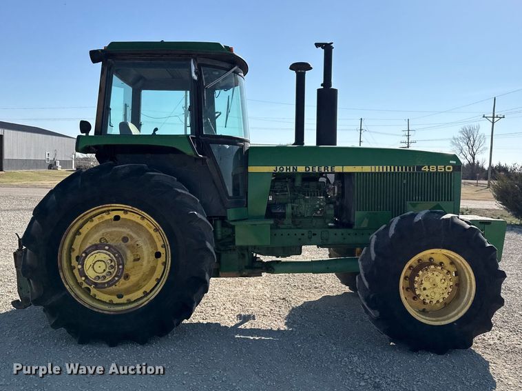 image for item DZ5322 1983 John Deere 4850 MFWD tractor
