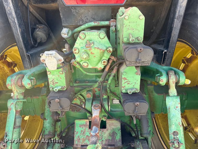 image for item DZ5322 1983 John Deere 4850 MFWD tractor