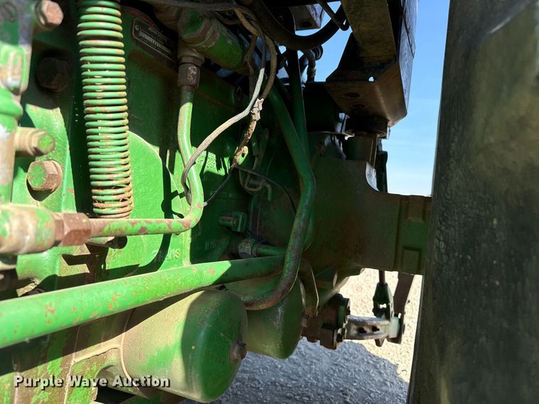 image for item DZ5322 1983 John Deere 4850 MFWD tractor