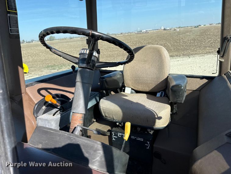 image for item DZ5322 1983 John Deere 4850 MFWD tractor