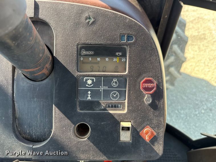 image for item DZ5322 1983 John Deere 4850 MFWD tractor