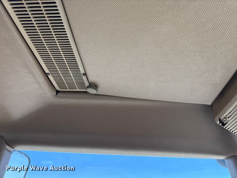 image for item DZ5322 1983 John Deere 4850 MFWD tractor