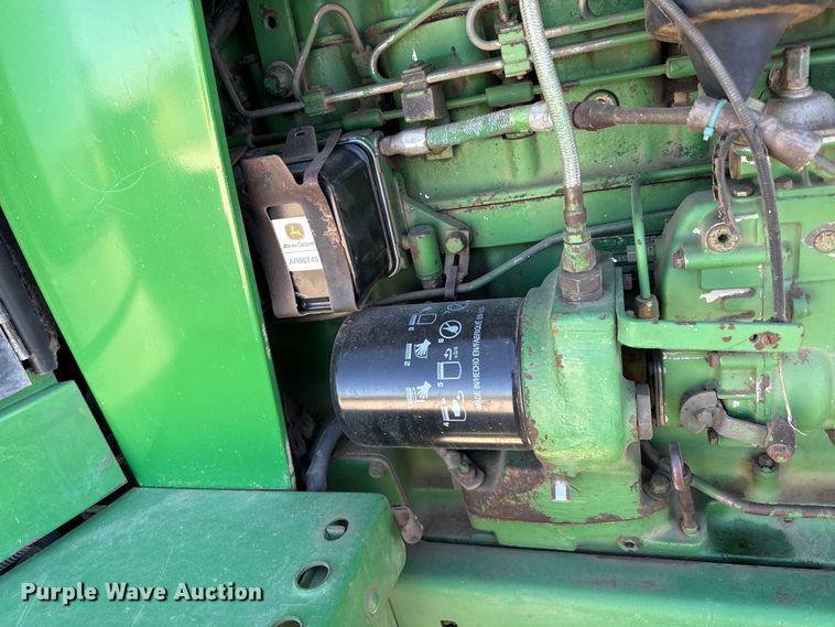 image for item DZ5322 1983 John Deere 4850 MFWD tractor