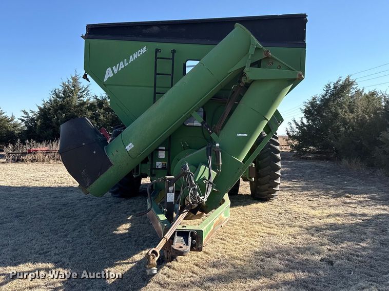 image for item DZ5341 Brent 1084 Avalanche grain cart