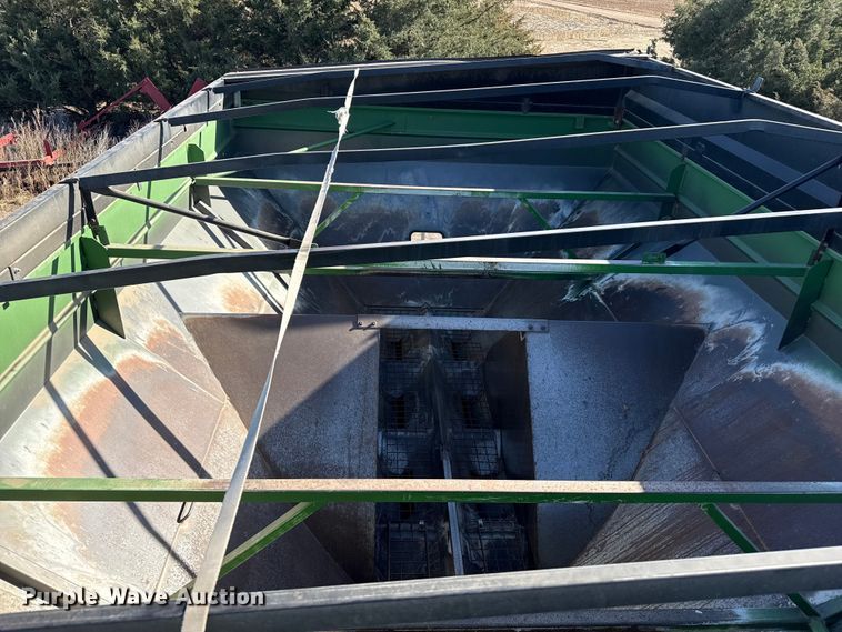 image for item DZ5341 Brent 1084 Avalanche grain cart