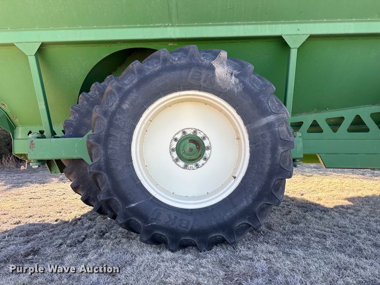 image for item DZ5341 Brent 1084 Avalanche grain cart