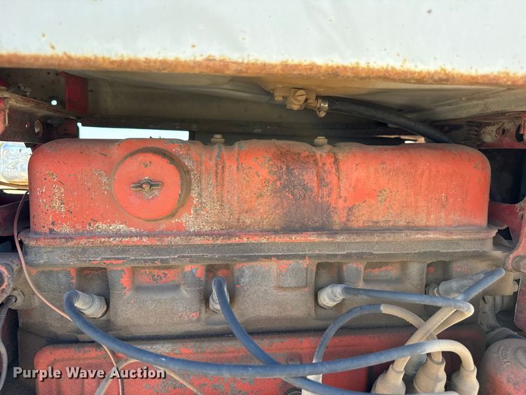 image for item DZ5345 1955 Ford 850 tractor