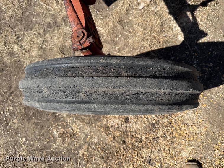 image for item DZ5345 1955 Ford 850 tractor