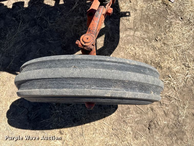 image for item DZ5345 1955 Ford 850 tractor